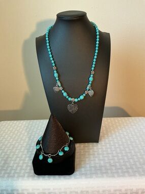 Turquoise Color Mother’s Day Silver Tone Pendant Necklace